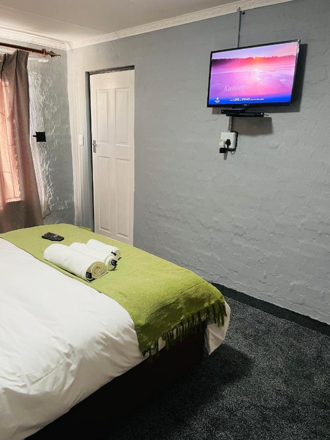Host Hub Guest House Kempton Park Exteriér fotografie